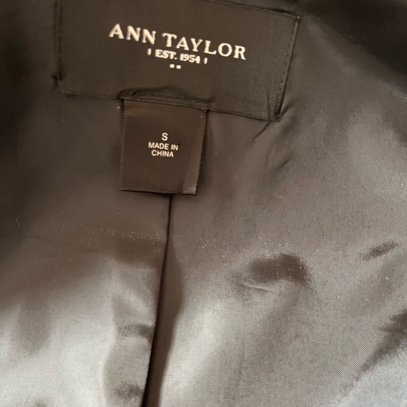 Ann Taylor High Collar Ruffled Black Jacket - Picture 4 of 5